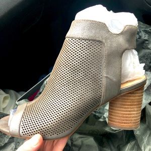 Vince Camuto open toe booties